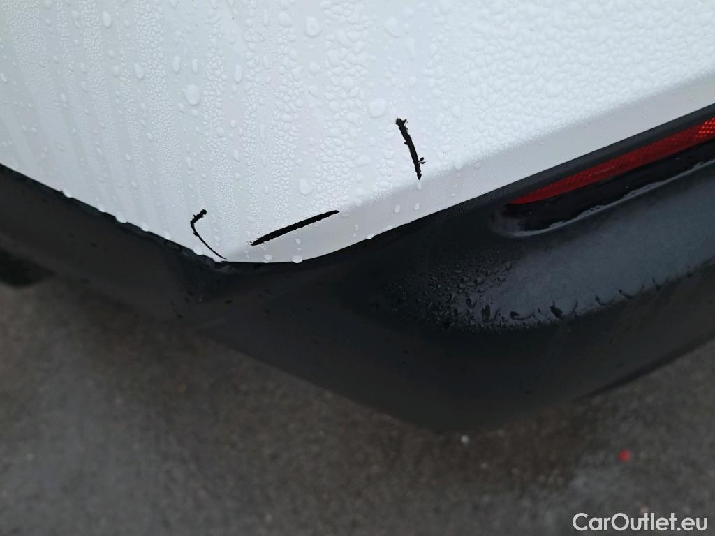  Nissan  Qashqai NISSAN  / 2017 / 5P / todoterreno DIG-T 103 kW (140 CV) E6D ACENTA (AC) #4