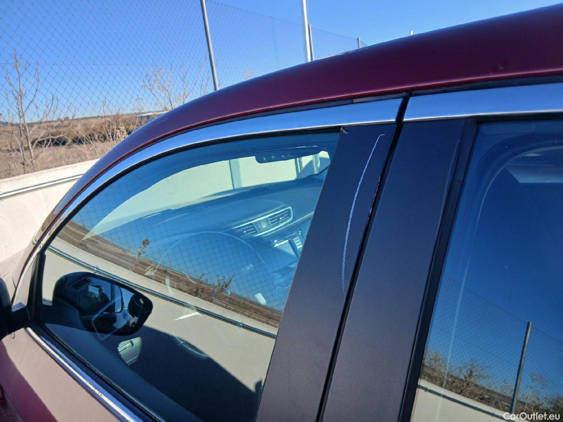  Nissan  Qashqai NISSAN  / 2017 / 5P / todoterreno dCi 85 kW (115 CV) E6D ACENTA #18