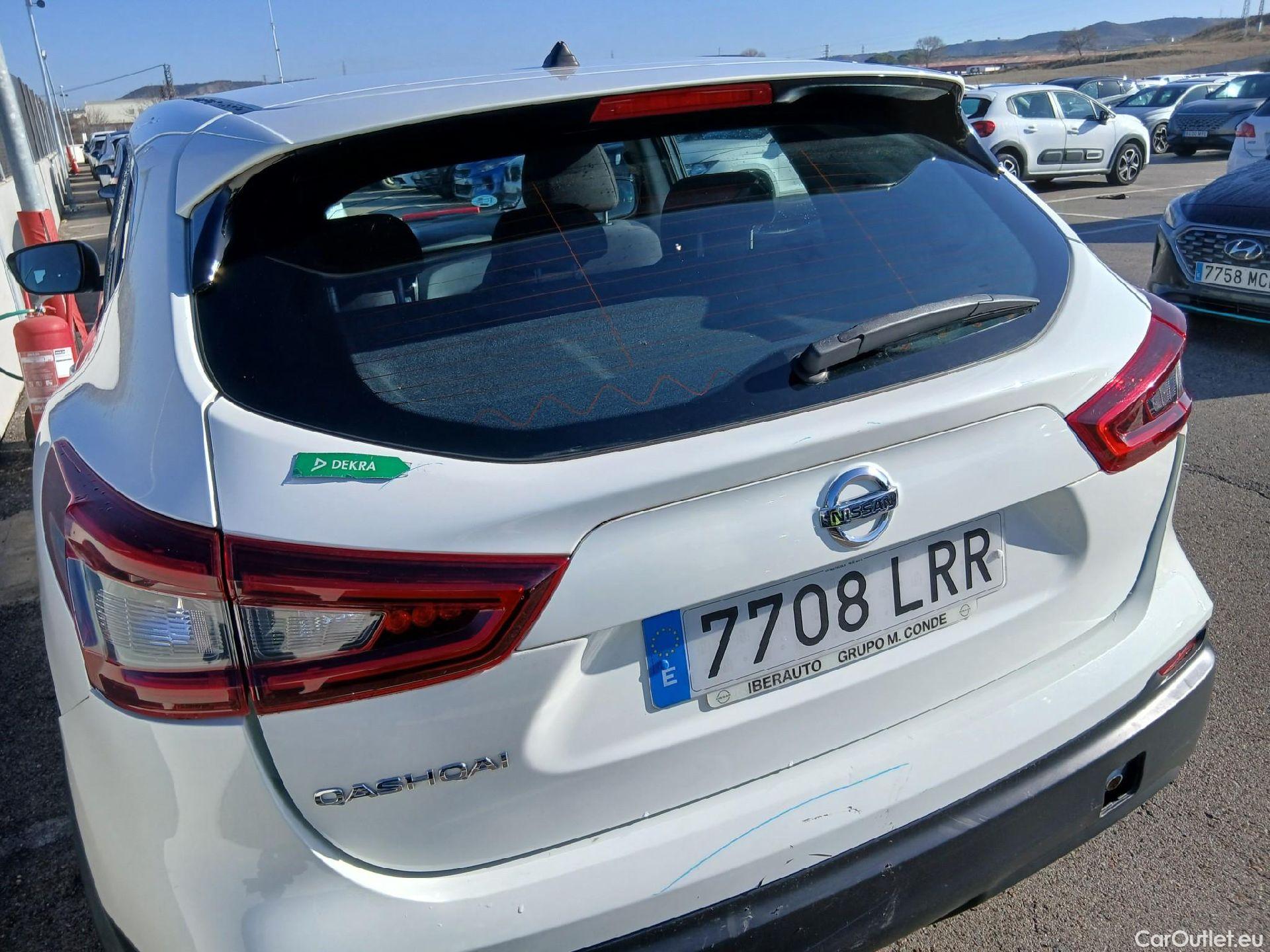  Nissan  Qashqai NISSAN  / 2017 / 5P / todoterreno DIG-T 103 kW (140 CV) E6D ACENTA #28