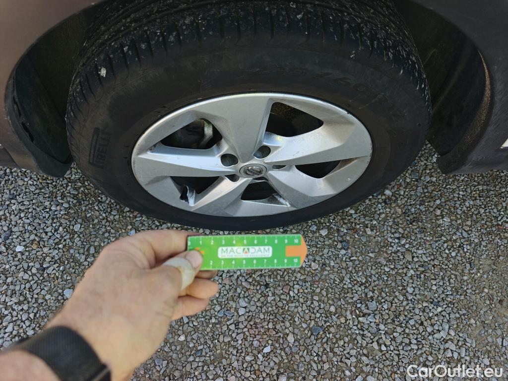  Nissan  Qashqai NISSAN  / 2017 / 5P / todoterreno dCi 85 kW (115 CV) E6D ACENTA #19