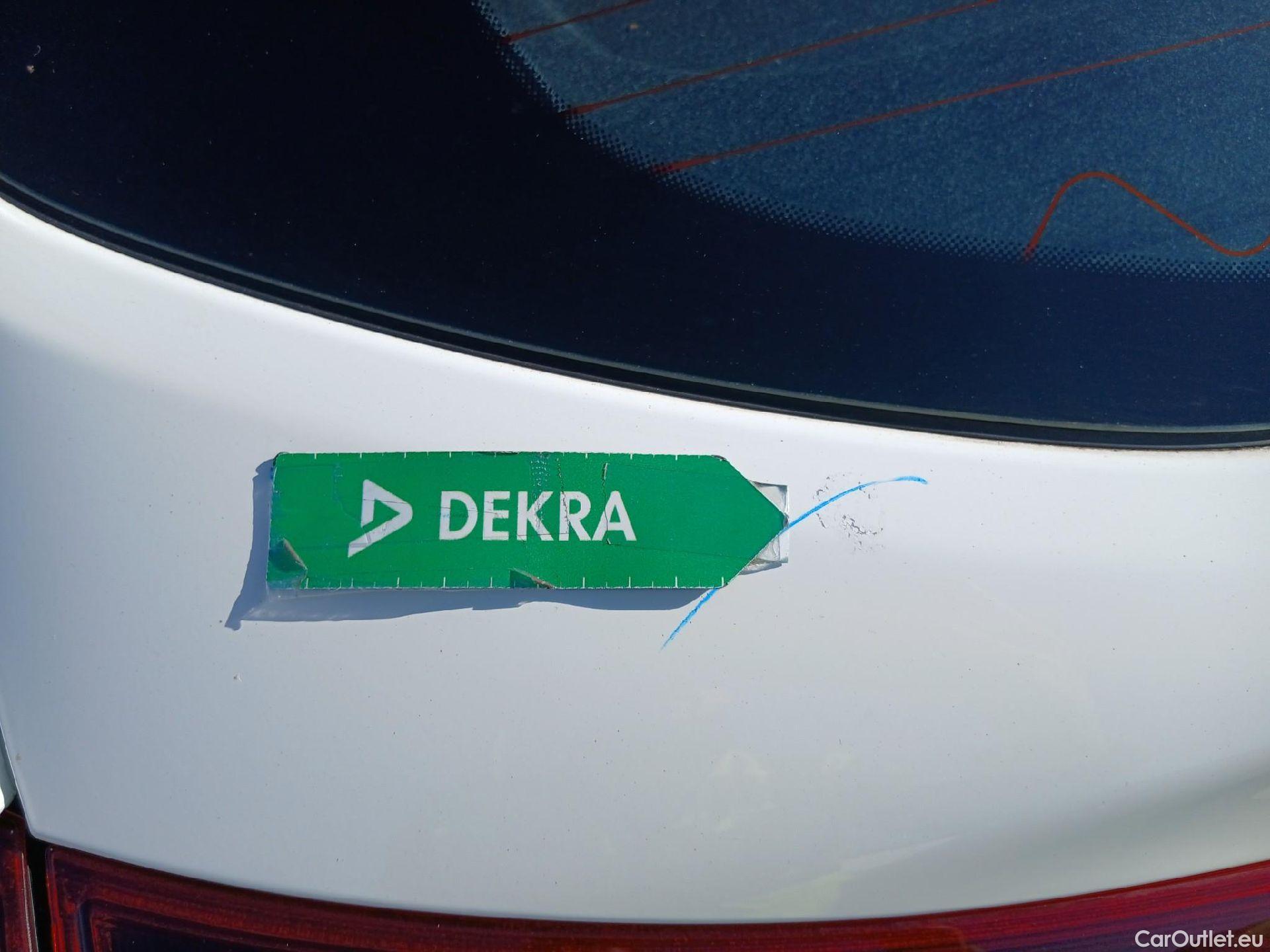  Nissan  Qashqai NISSAN  / 2017 / 5P / todoterreno DIG-T 103 kW (140 CV) E6D ACENTA #29