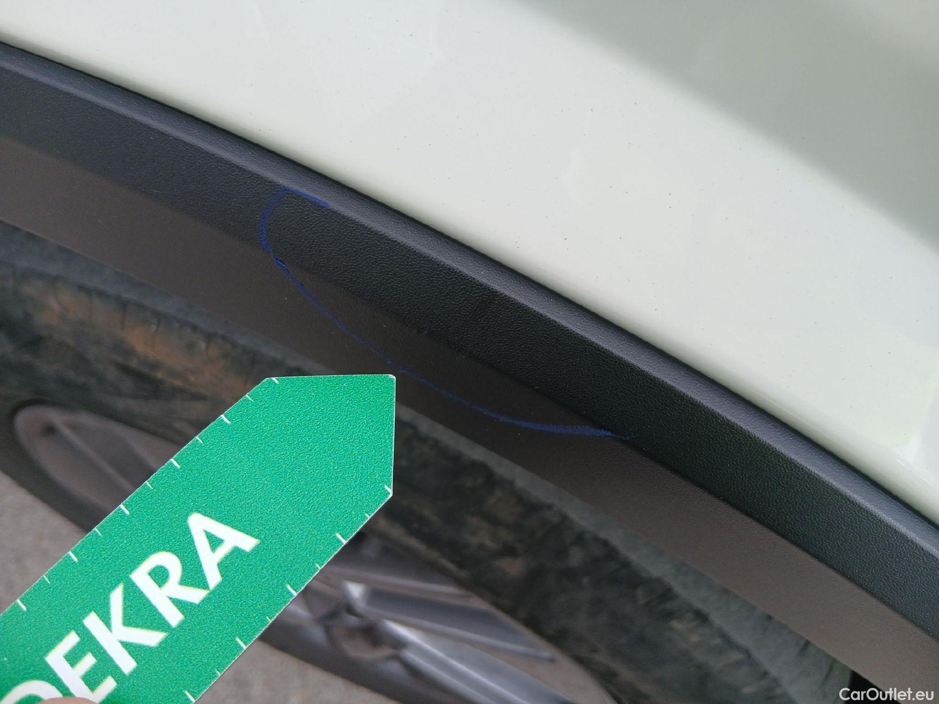  Nissan  Qashqai NISSAN  / 2021 / 5P / todoterreno DIG-T 103kW (140CV) mHEV 4x2 Acenta #14