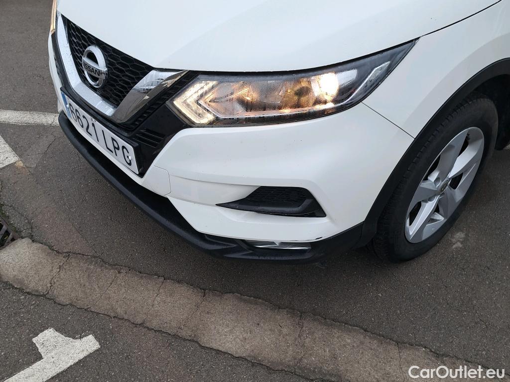  Nissan  Qashqai NISSAN  / 2017 / 5P / todoterreno DIG-T 103 kW (140 CV) E6D ACENTA (AC) #1