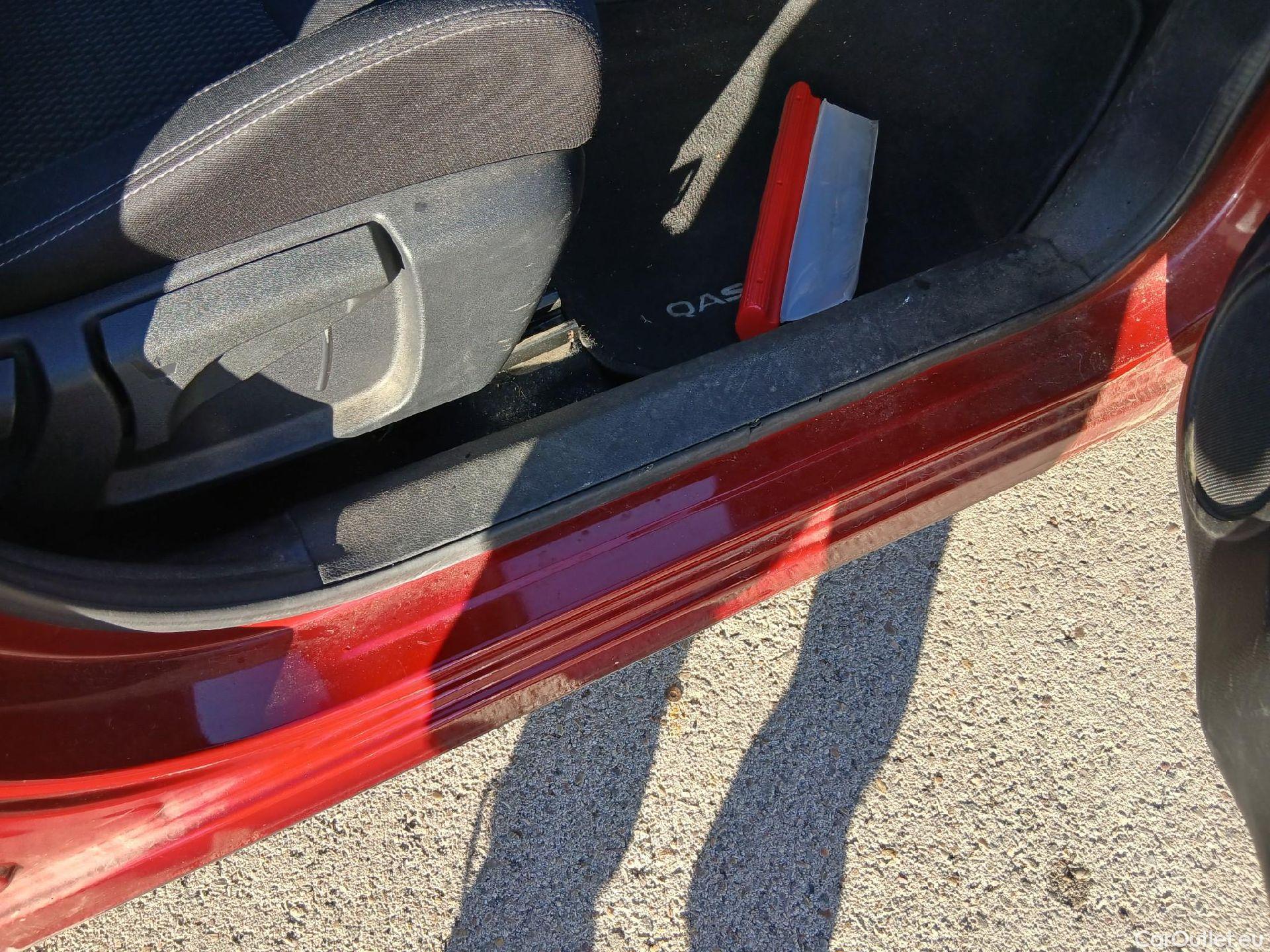  Nissan  Qashqai NISSAN  / 2017 / 5P / todoterreno dCi 85 kW (115 CV) E6D ACENTA #11