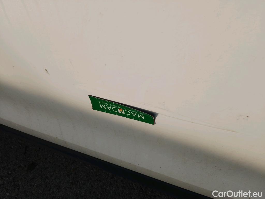  Nissan  Qashqai NISSAN  / 2017 / 5P / todoterreno dCi 85 kW (115 CV) ACENTA #4