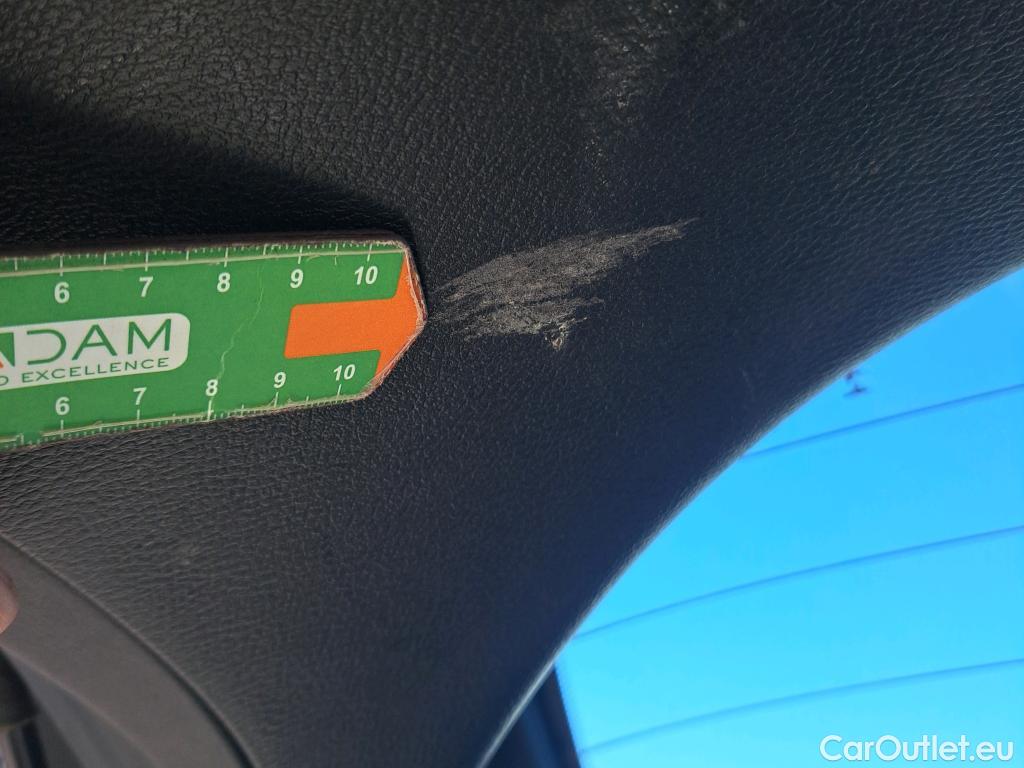  Nissan  Qashqai NISSAN  / 2021 / 5P / todoterreno DIG-T 116kW (158CV) mHEV Xtronic Acenta (AC2) #11