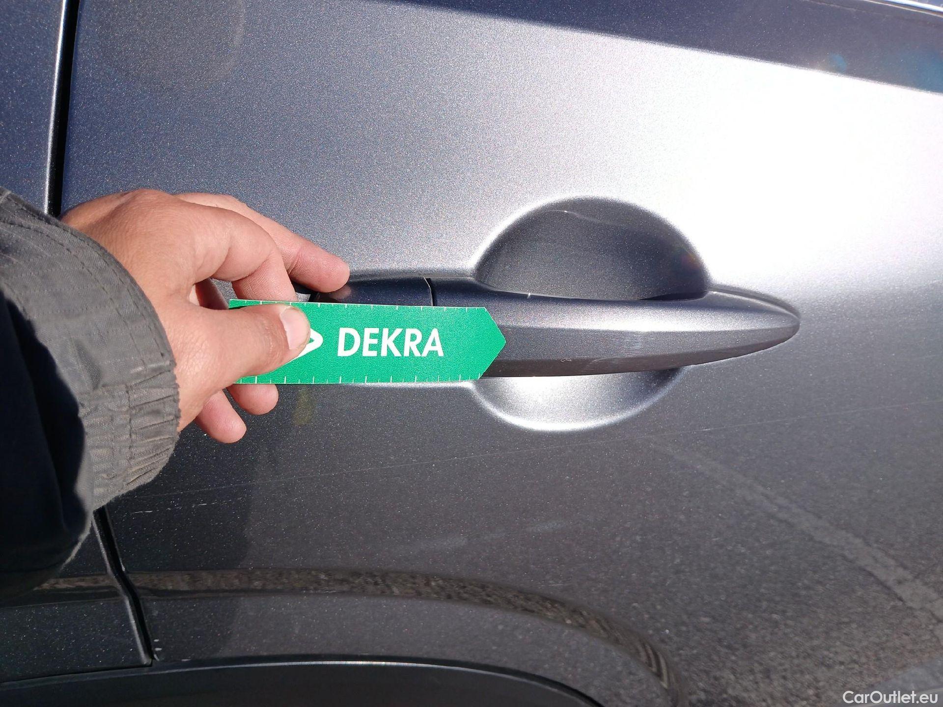  Nissan  Qashqai NISSAN  / 2021 / 5P / todoterreno DIG-T 116kW (158CV) mHEV Xtronic Acenta (AC) #47