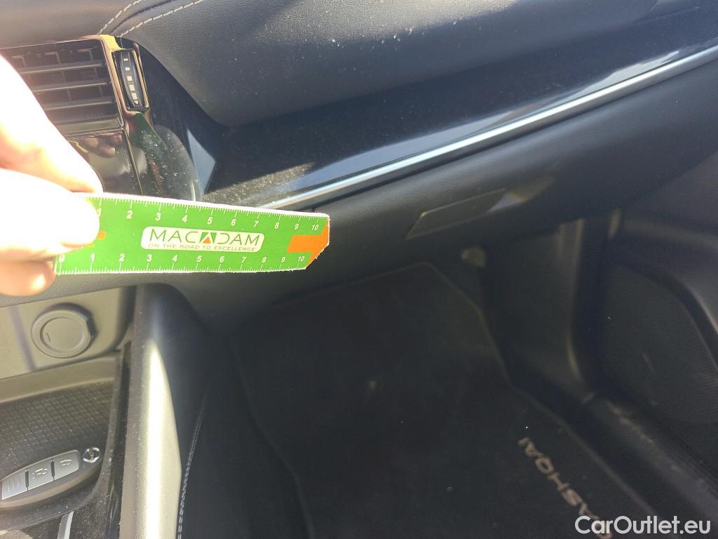  Nissan  Qashqai NISSAN  / 2021 / 5P / todoterreno DIG-T 103kW (140CV) mHEV 4x2 N-Connect #1