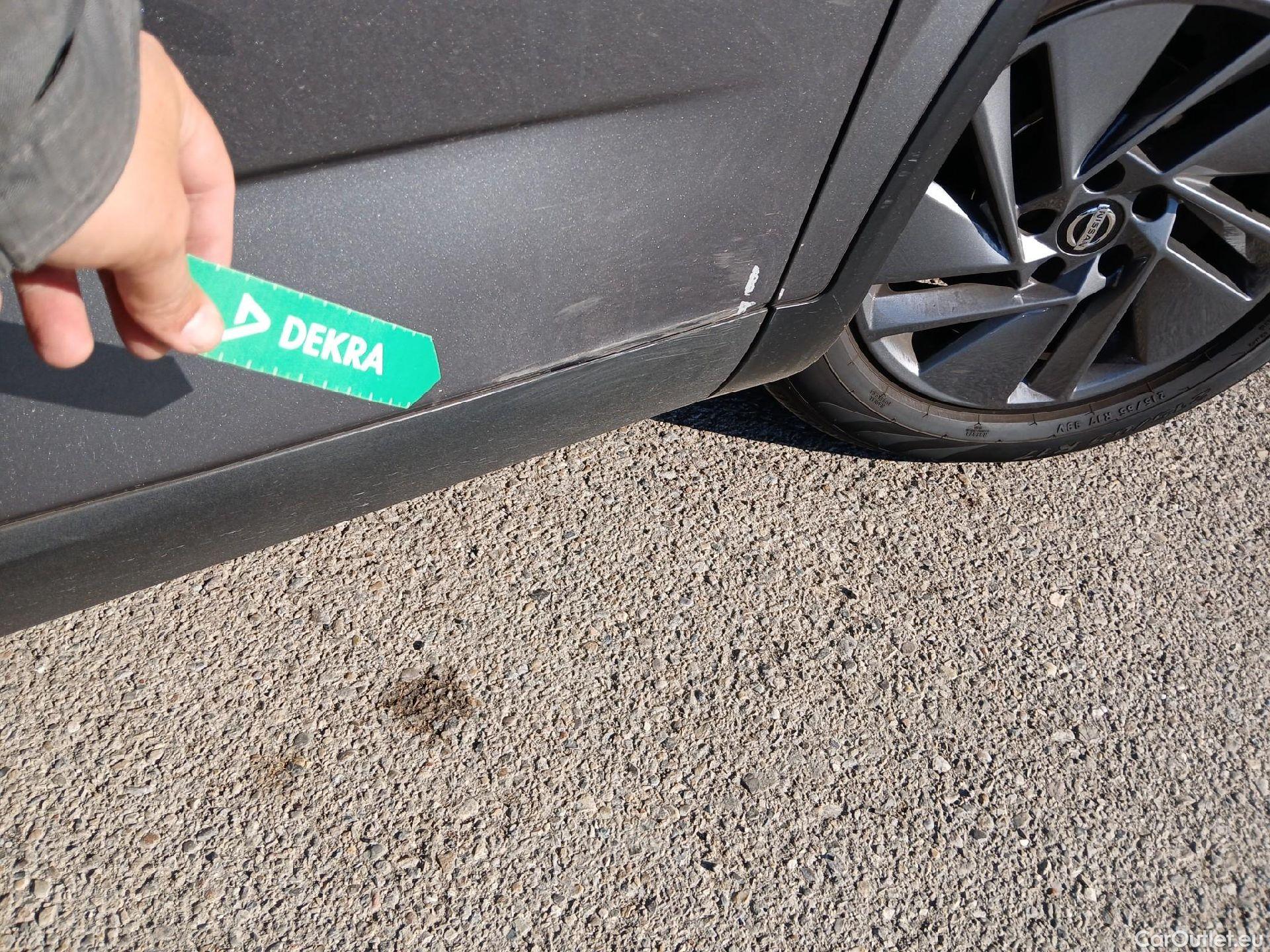  Nissan  Qashqai NISSAN  / 2021 / 5P / todoterreno DIG-T 116kW (158CV) mHEV Xtronic Acenta (AC) #40