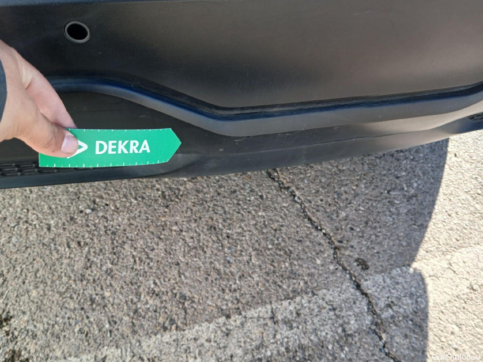  Nissan  Qashqai NISSAN  / 2021 / 5P / todoterreno DIG-T 116kW (158CV) mHEV Xtronic Acenta (AC) #34