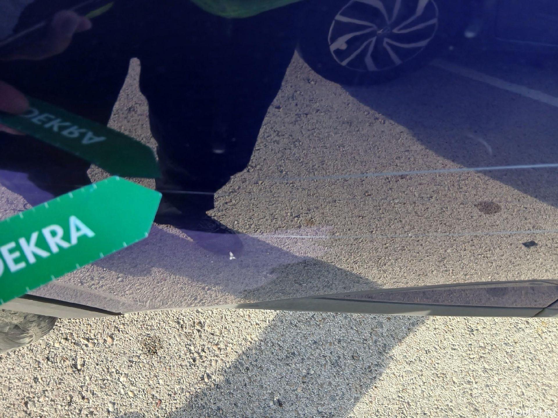  Nissan  Qashqai NISSAN  / 2021 / 5P / todoterreno DIG-T 103kW (140CV) mHEV 4x2 Acenta #28