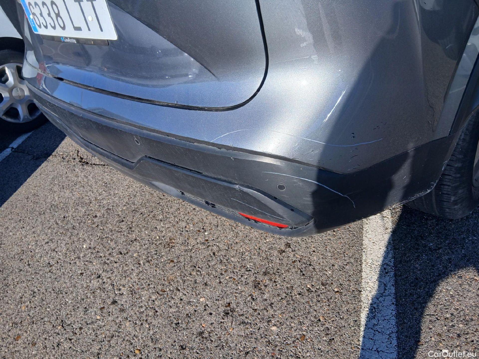  Nissan  Qashqai NISSAN  / 2021 / 5P / todoterreno DIG-T 116kW (158CV) mHEV Xtronic Acenta (AC) #26