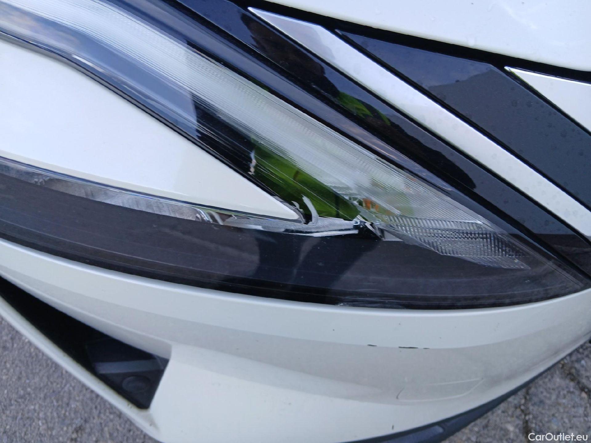  Nissan  Qashqai NISSAN  / 2021 / 5P / todoterreno DIG-T 116kW (158CV) mHEV Xtronic Acenta (AC2) #4