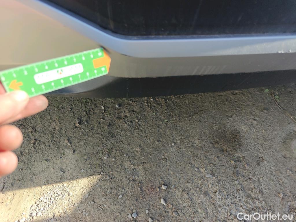  Nissan  Qashqai NISSAN  / 2021 / 5P / todoterreno DIG-T 103kW (140CV) mHEV 4x2 N-Connect #4