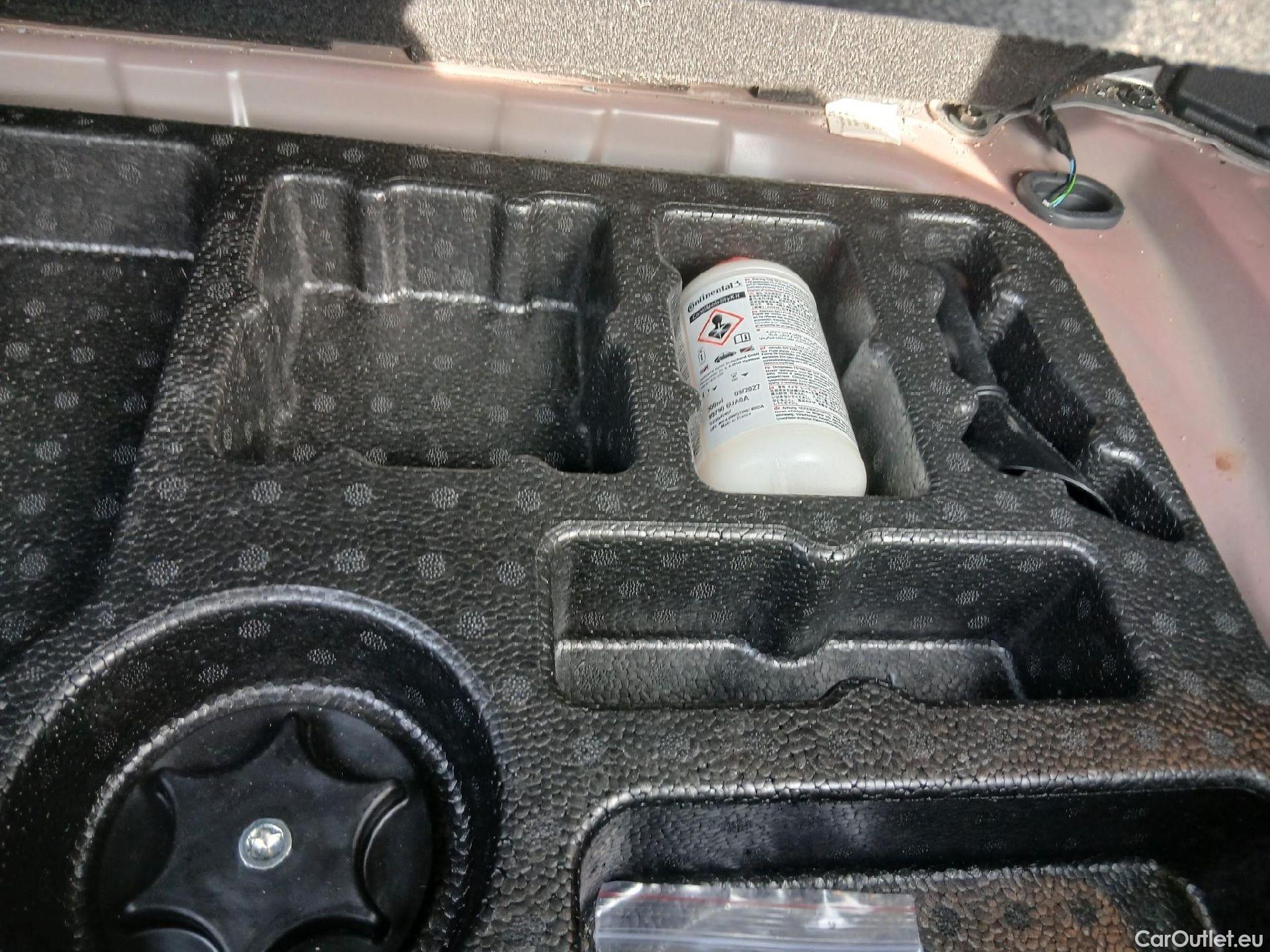  Nissan  Qashqai NISSAN  / 2021 / 5P / todoterreno DIG-T 116kW mHEV Xtronic Tekna #1