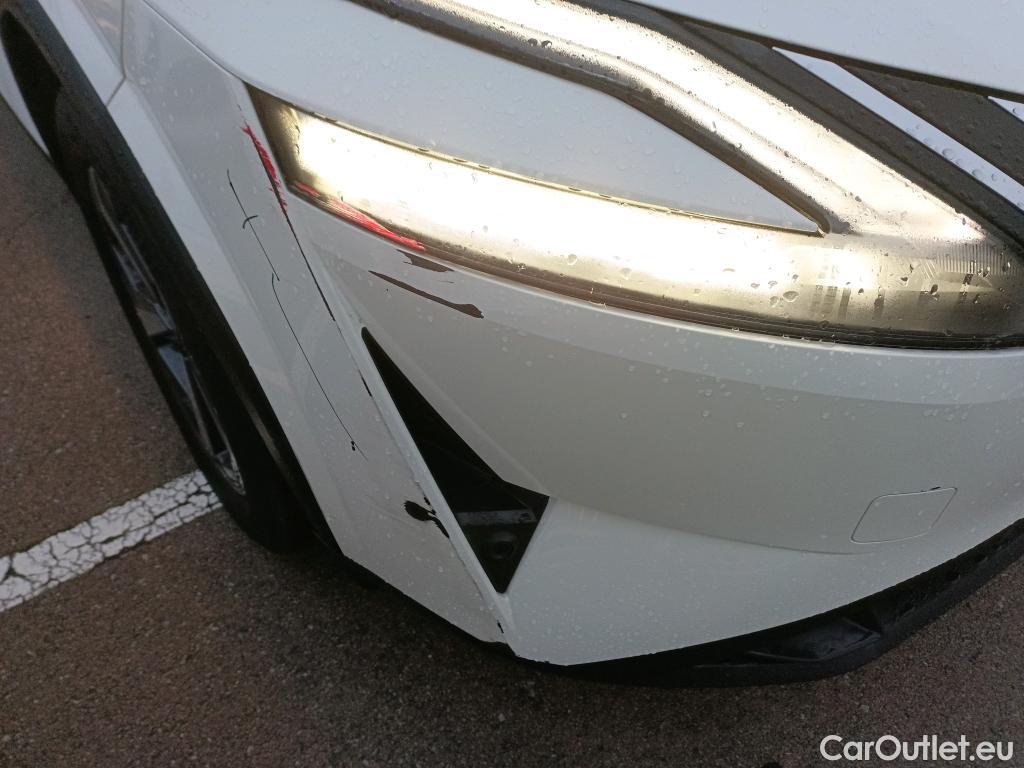  Nissan  Qashqai NISSAN  / 2021 / 5P / todoterreno DIG-T 103kW mHEV 4x2 Premiere Edition(SL) #3