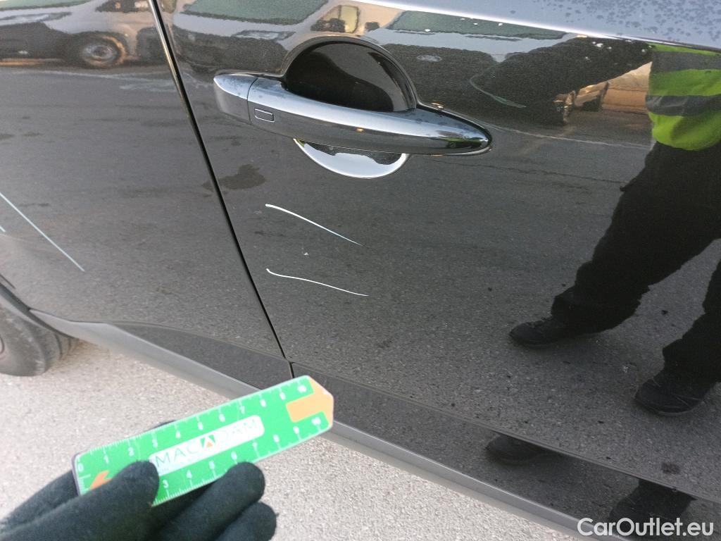  Nissan  Qashqai NISSAN  / 2021 / 5P / todoterreno DIG-T 103kW (140CV) mHEV 4x2 Acenta #29