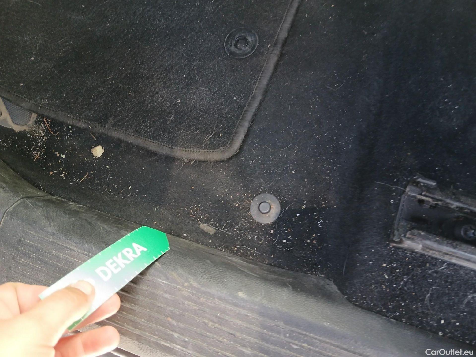  Nissan  Qashqai NISSAN  / 2021 / 5P / todoterreno DIG-T 116kW (158CV) mHEV Xtronic Acenta (AC) #2