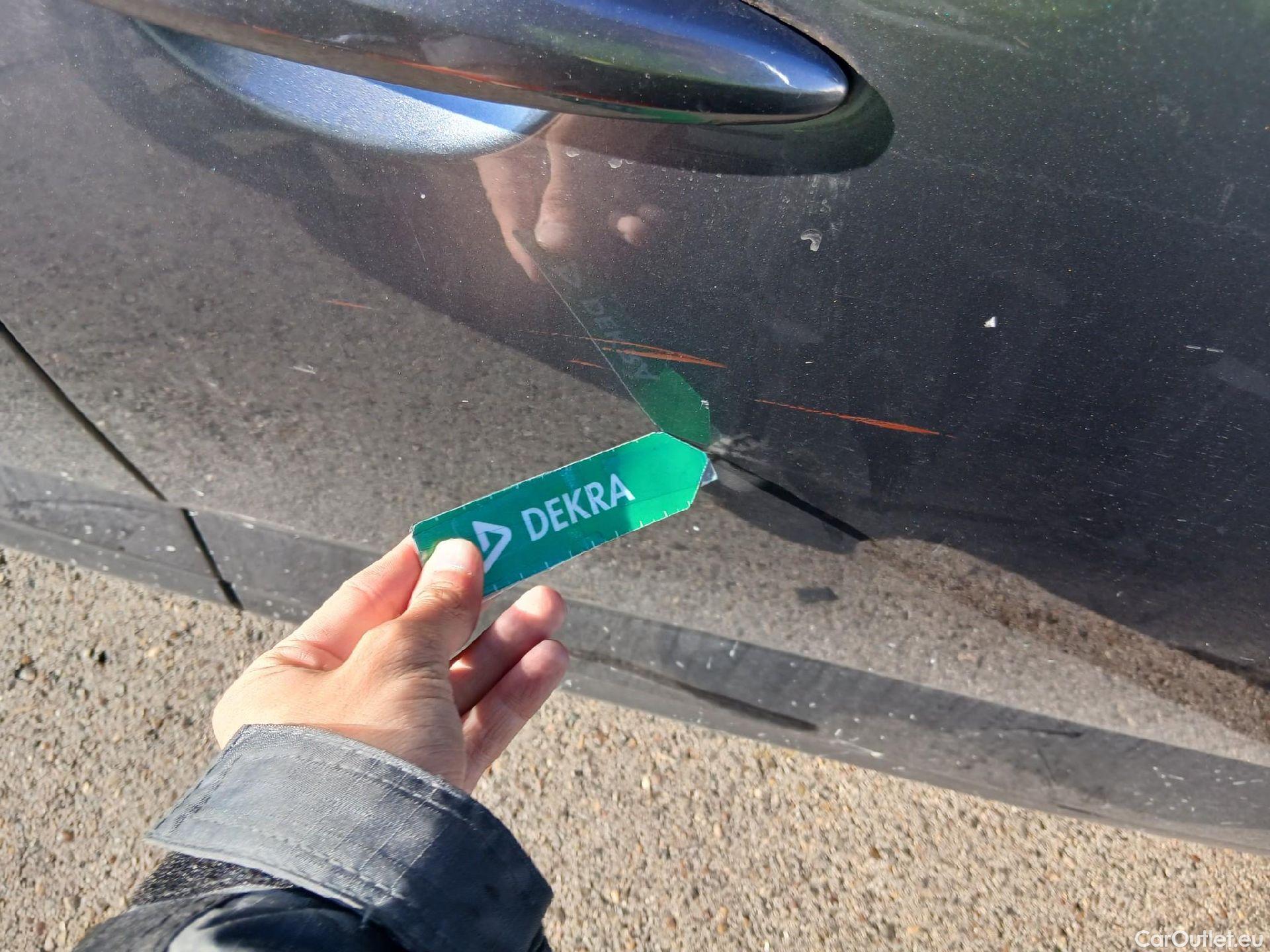  Nissan  Qashqai NISSAN  / 2021 / 5P / todoterreno DIG-T 116kW (158CV) mHEV Xtronic Acenta (AC) #41