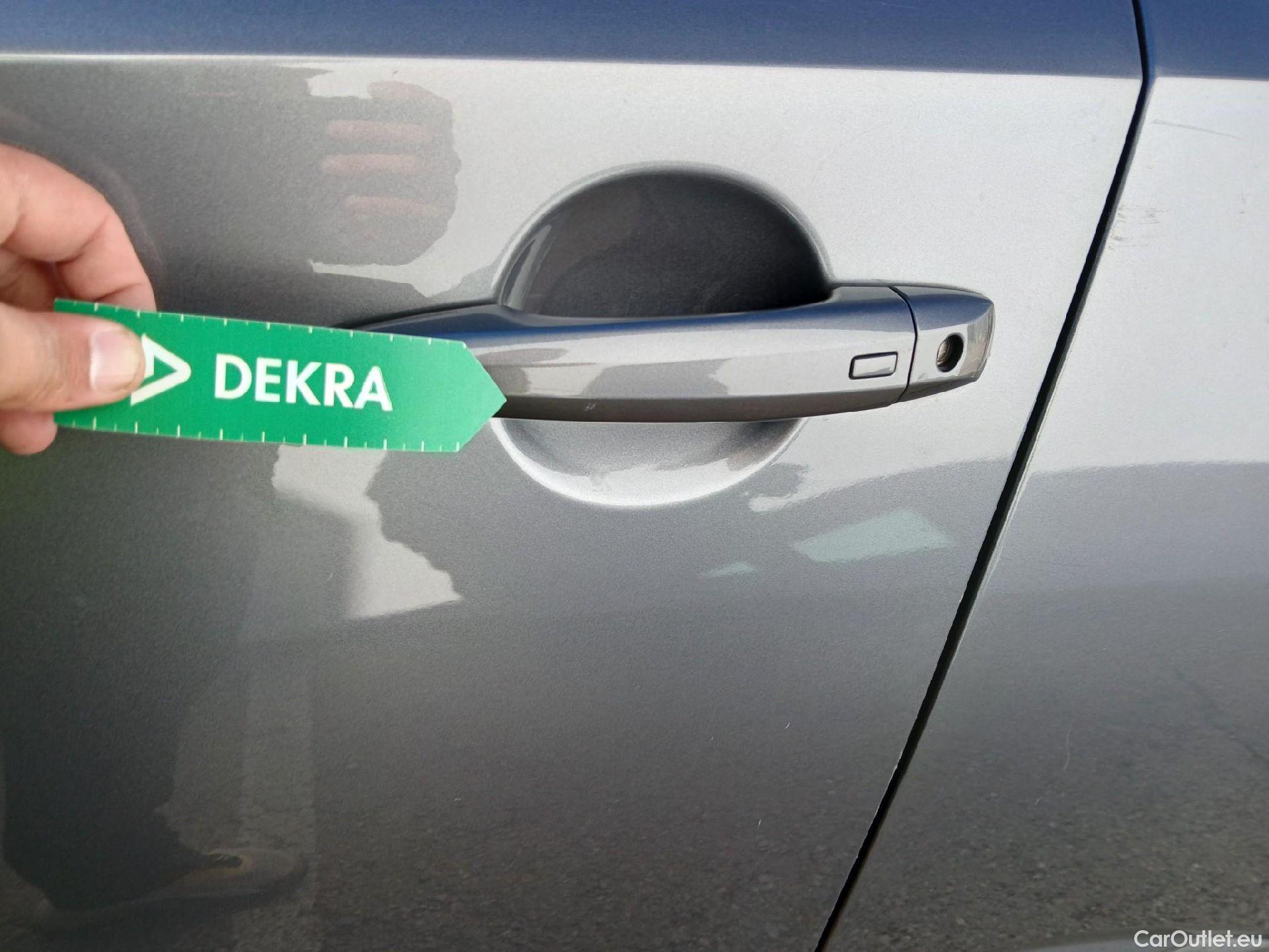  Nissan  Qashqai NISSAN  / 2021 / 5P / todoterreno DIG-T 116kW (158CV) mHEV Xtronic Acenta (AC) #22