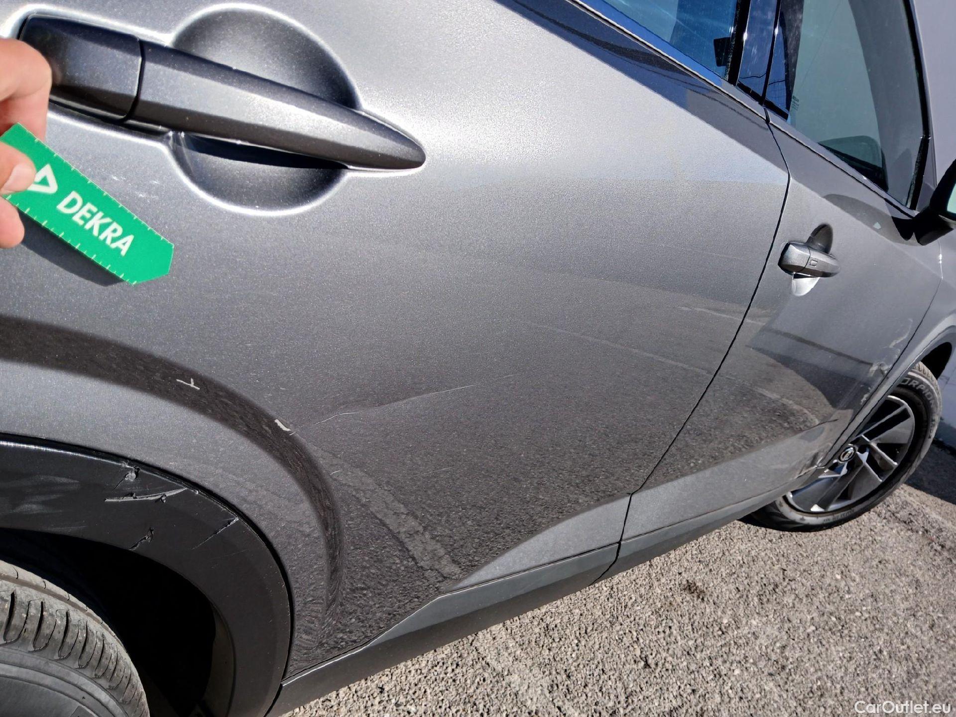  Nissan  Qashqai NISSAN  / 2021 / 5P / todoterreno DIG-T 116kW (158CV) mHEV Xtronic Acenta (AC) #34