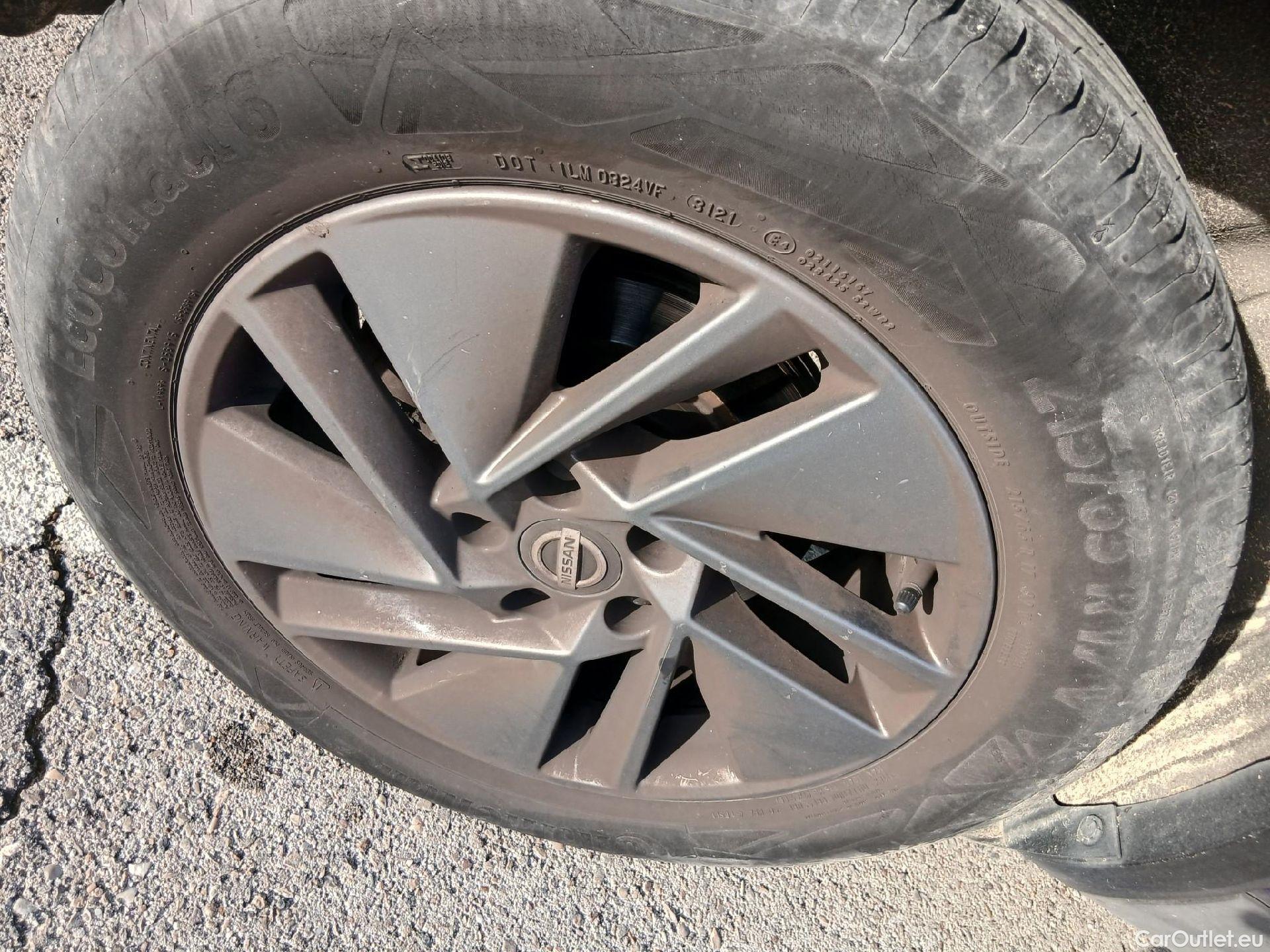  Nissan  Qashqai NISSAN  / 2021 / 5P / todoterreno DIG-T 103kW (140CV) mHEV 4x2 Acenta #6