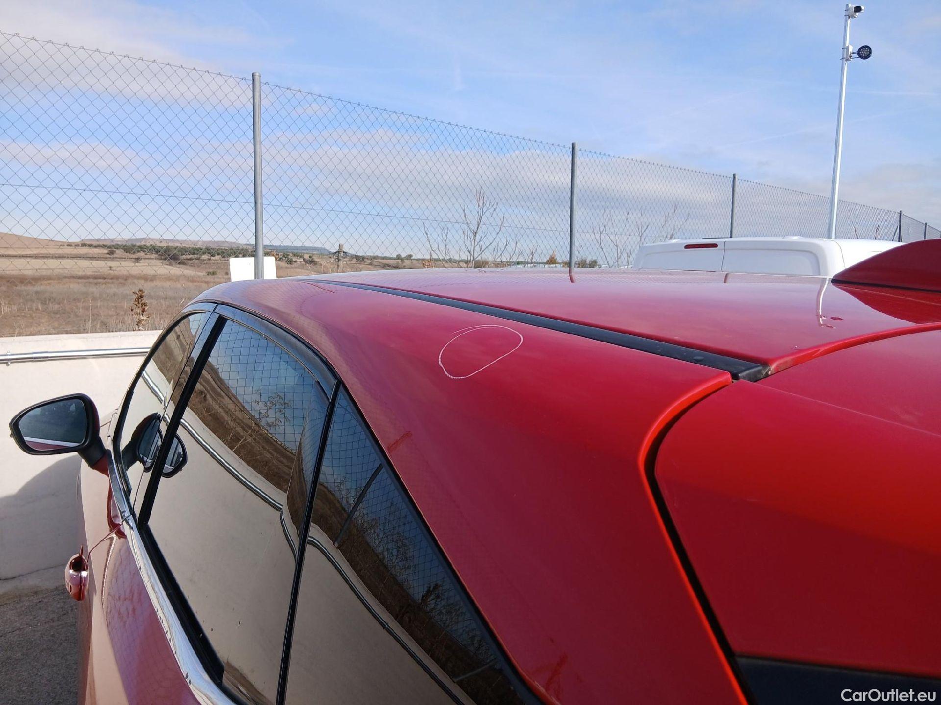  Nissan  Qashqai NISSAN  / 2021 / 5P / todoterreno DIG-T 116kW mHEV Xtronic Tekna #21