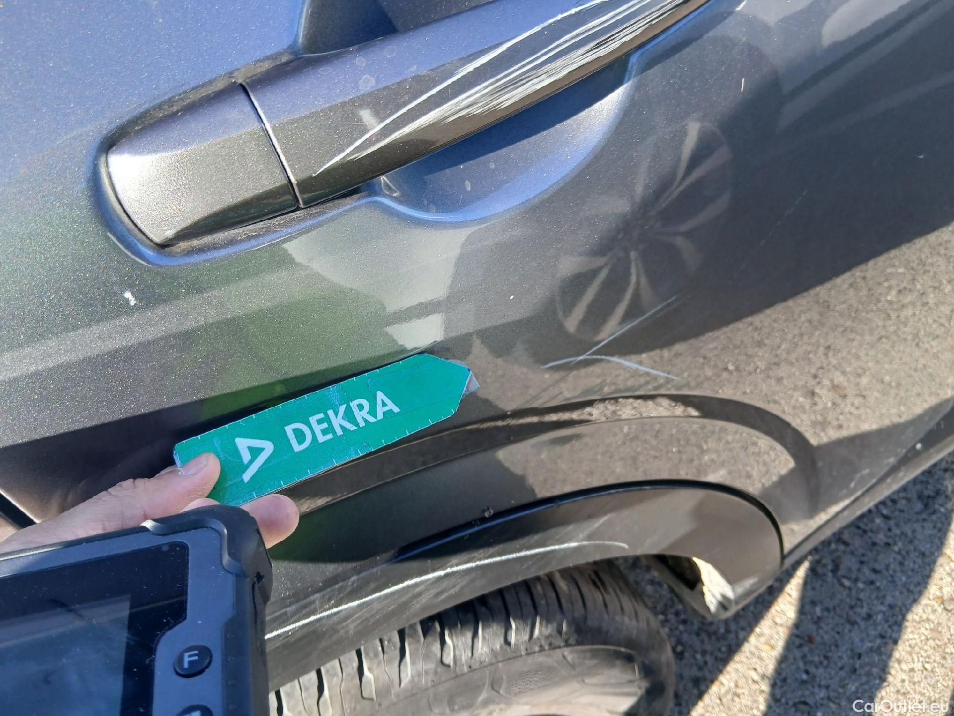  Nissan  Qashqai NISSAN  / 2021 / 5P / todoterreno DIG-T 116kW (158CV) mHEV Xtronic Acenta (AC) #35