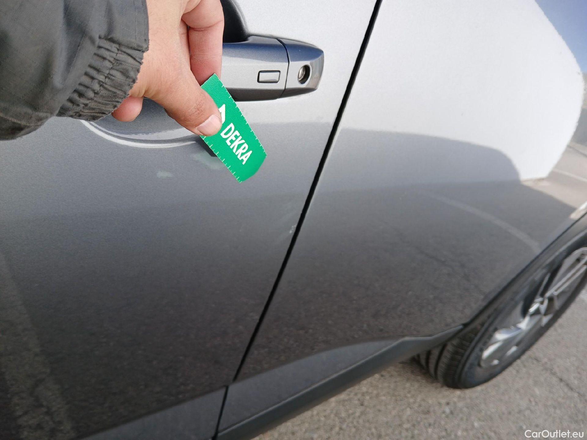  Nissan  Qashqai NISSAN  / 2021 / 5P / todoterreno DIG-T 116kW (158CV) mHEV Xtronic Acenta (AC) #18