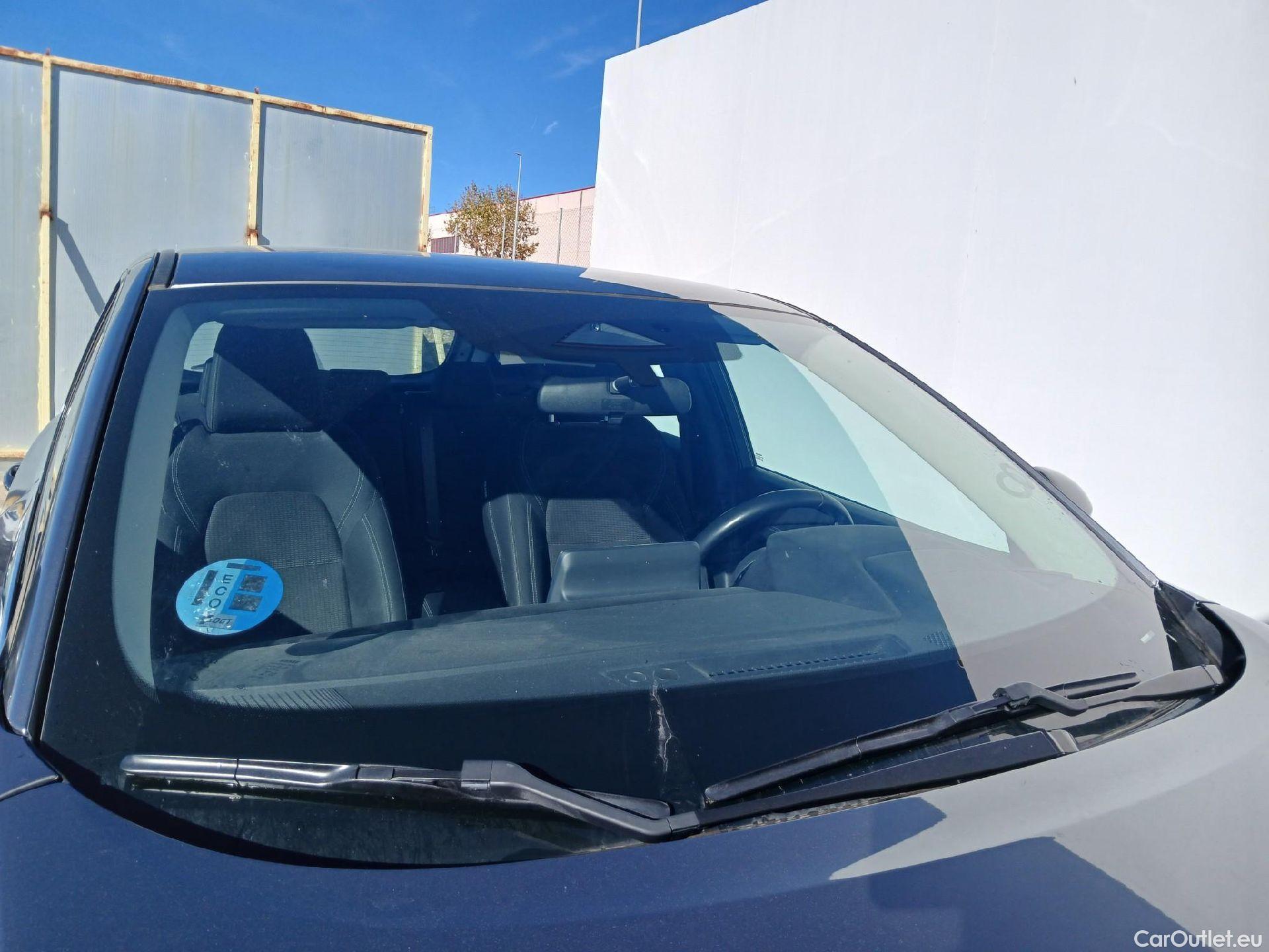  Nissan  Qashqai NISSAN  / 2021 / 5P / todoterreno DIG-T 116kW (158CV) mHEV Xtronic Acenta (AC) #9