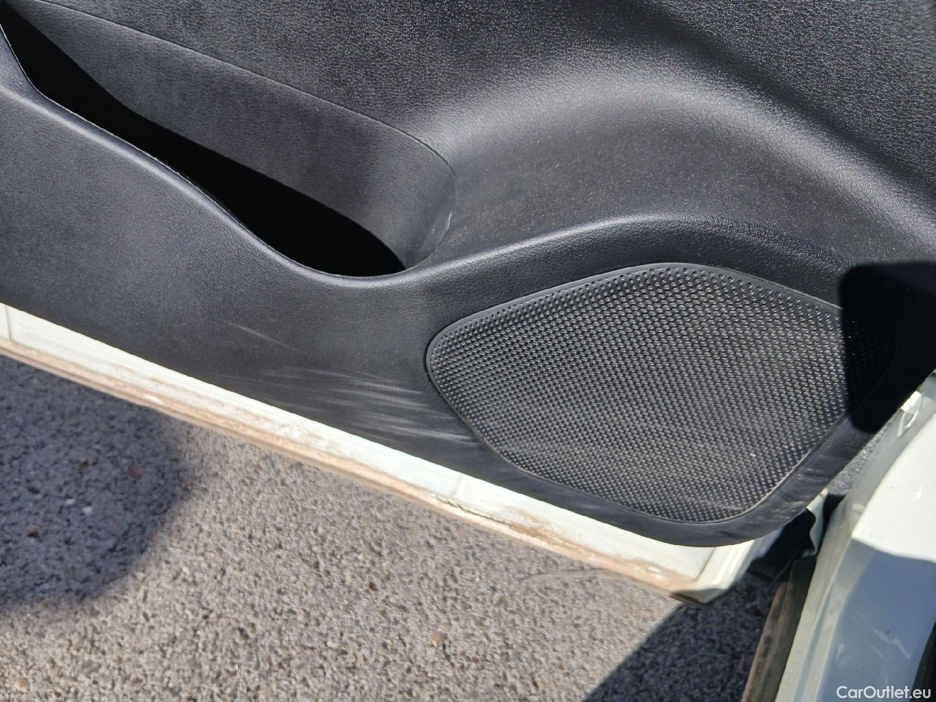  Nissan  Qashqai NISSAN  / 2021 / 5P / todoterreno DIG-T 116kW (158CV) mHEV Xtronic Acenta #36