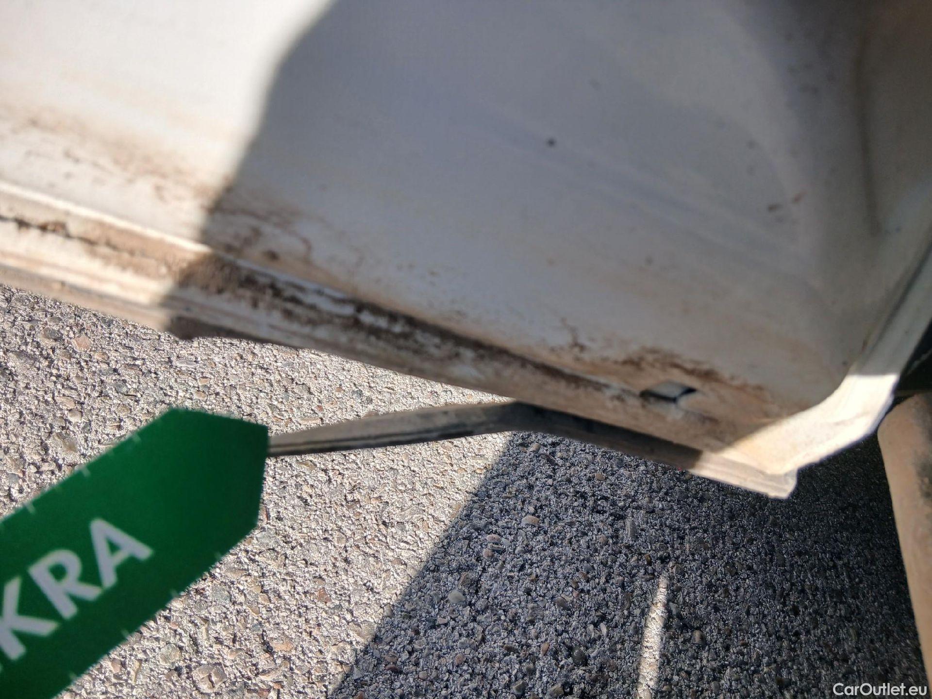  Nissan  Qashqai NISSAN  / 2021 / 5P / todoterreno DIG-T 116kW (158CV) mHEV Xtronic Acenta #37