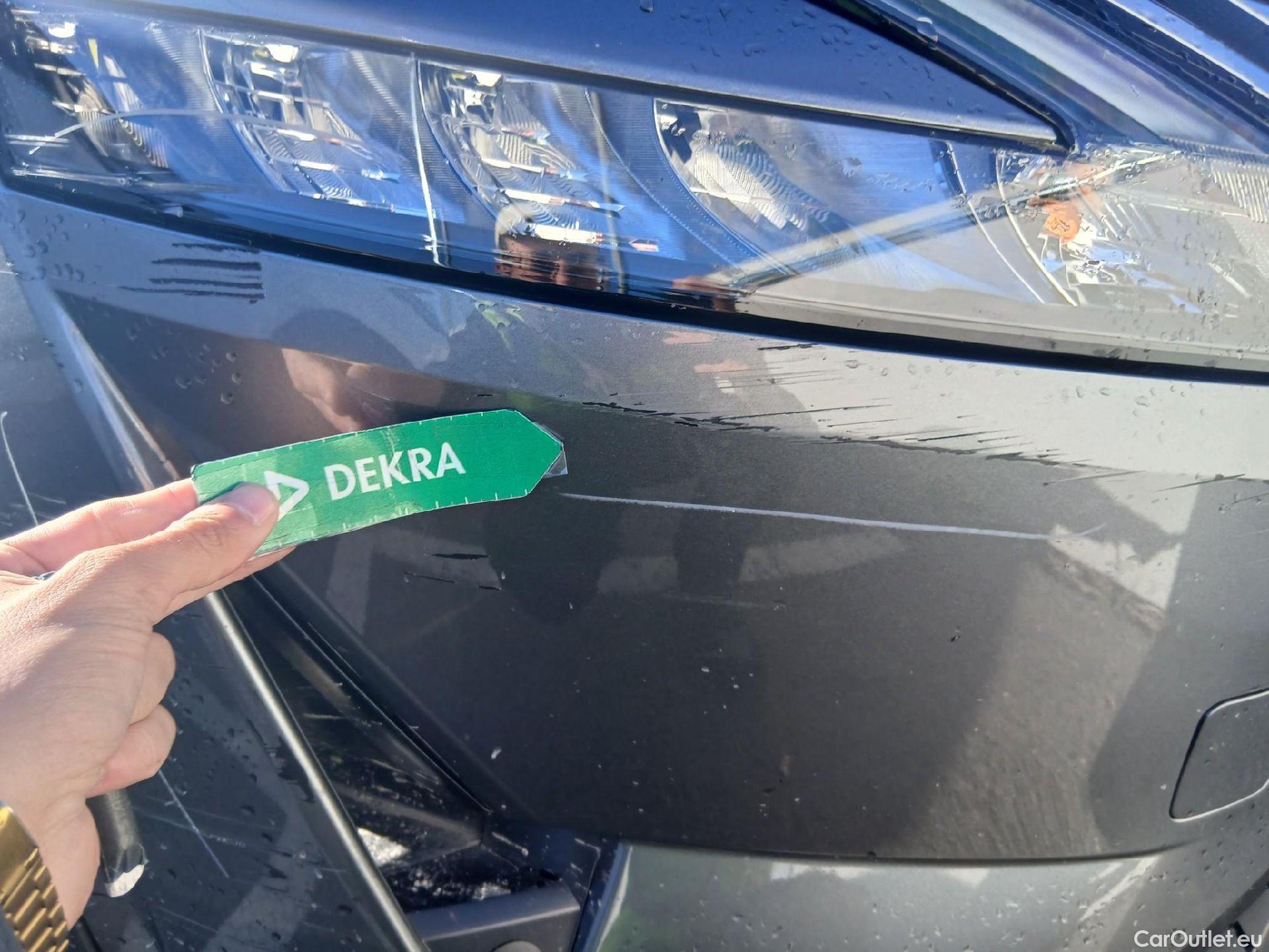  Nissan  Qashqai NISSAN  / 2021 / 5P / todoterreno DIG-T 116kW (158CV) mHEV Xtronic Acenta (AC) #2