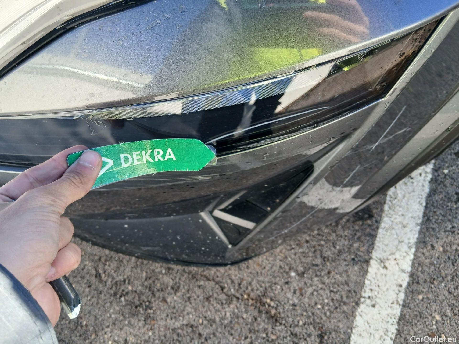  Nissan  Qashqai NISSAN  / 2021 / 5P / todoterreno DIG-T 116kW (158CV) mHEV Xtronic Acenta (AC) #8