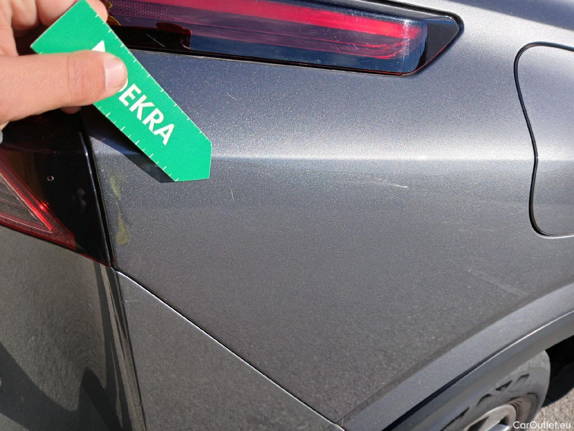  Nissan  Qashqai NISSAN  / 2021 / 5P / todoterreno DIG-T 116kW (158CV) mHEV Xtronic Acenta (AC) #38