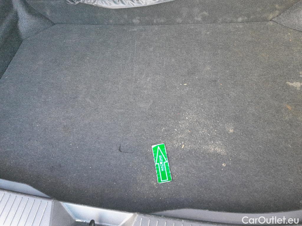  Nissan  Qashqai NISSAN  / 2021 / 5P / todoterreno DIG-T 116kW (158CV) mHEV Xtronic Acenta (AC8) #4