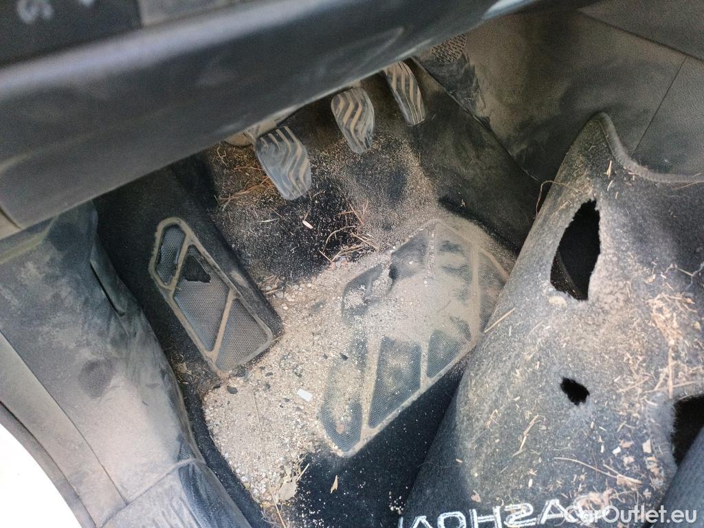  Nissan  Qashqai NISSAN  / 2021 / 5P / todoterreno DIG-T 103kW (140CV) mHEV 4x2 Acenta #3