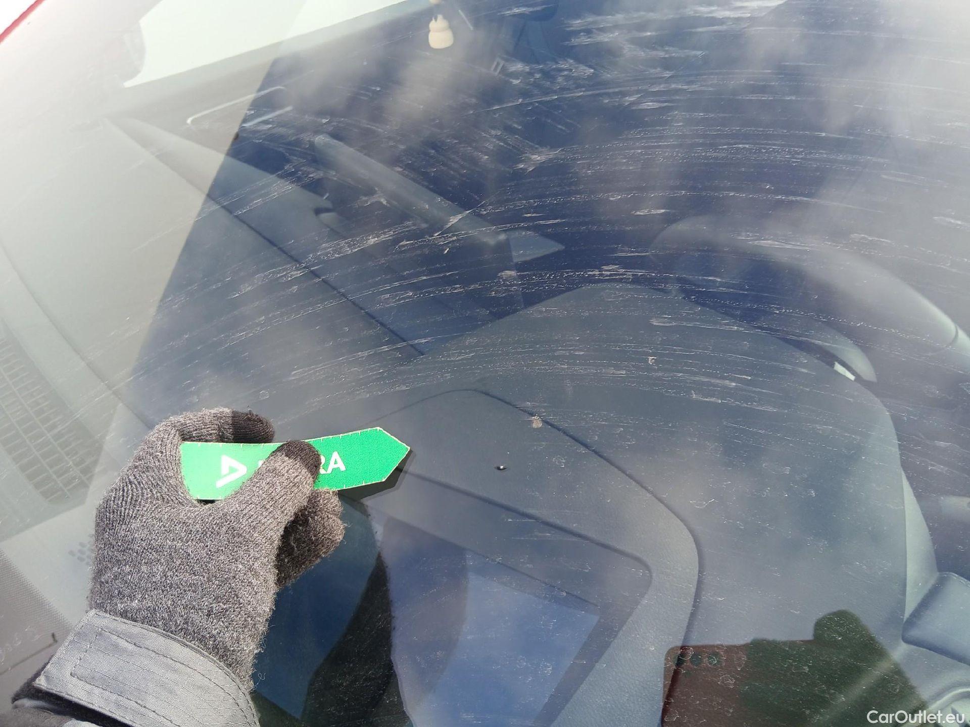  Nissan  Qashqai NISSAN  / 2021 / 5P / todoterreno DIG-T 116kW mHEV Xtronic Tekna #24