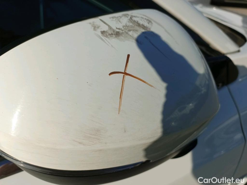  Nissan  Qashqai NISSAN  / 2021 / 5P / todoterreno DIG-T 103kW (140CV) mHEV 4x2 Acenta #18