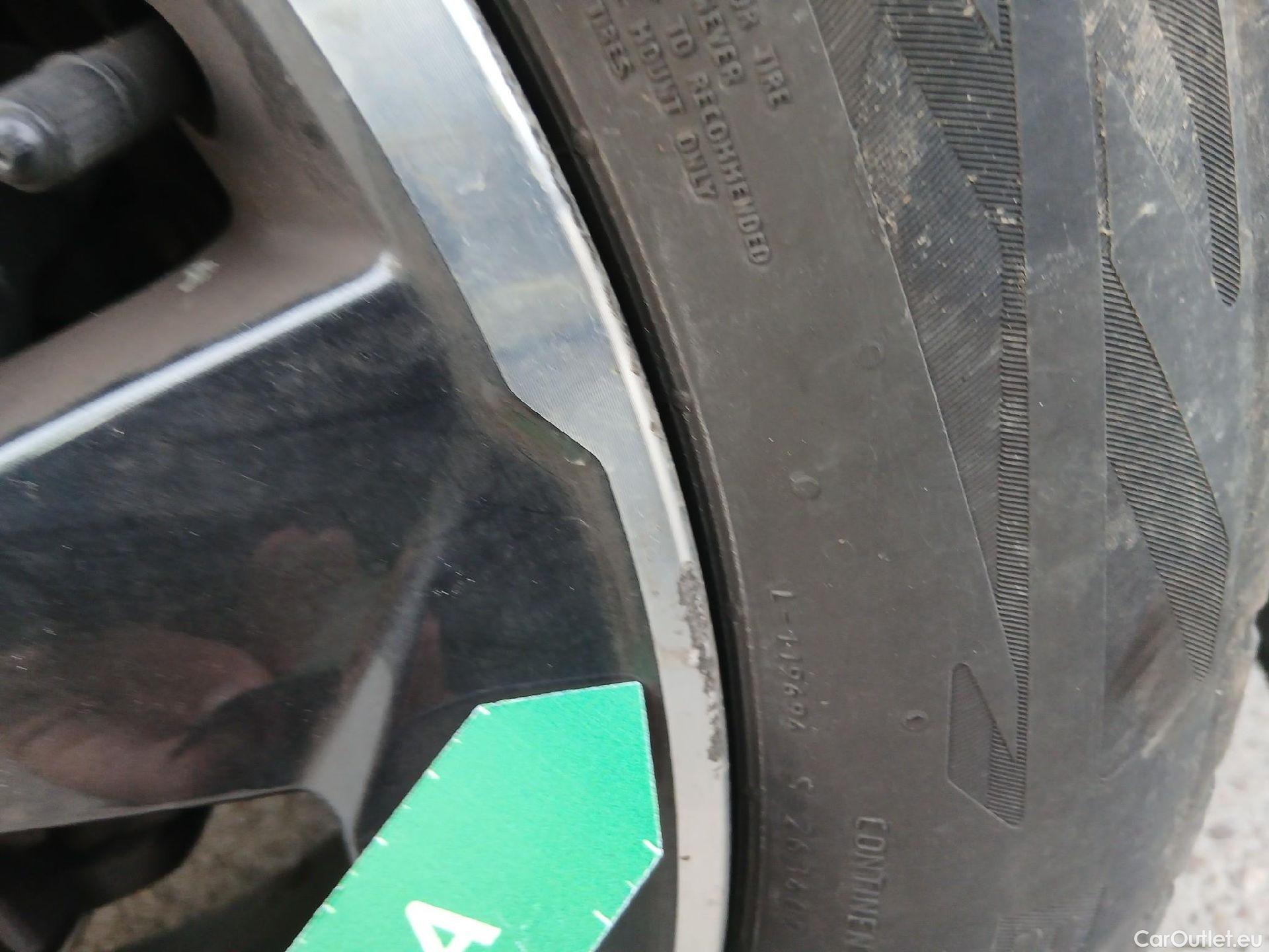  Nissan  Qashqai NISSAN  / 2021 / 5P / todoterreno DIG-T 116kW mHEV Xtronic Tekna #25