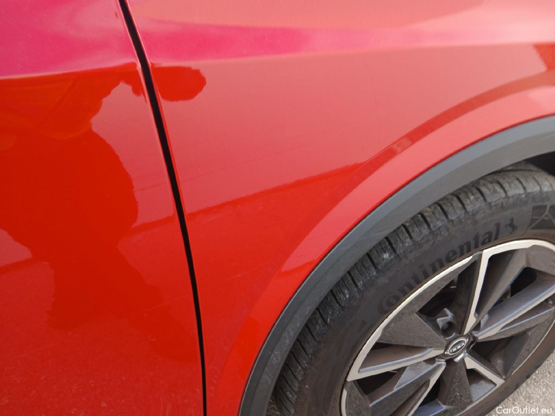  Nissan  Qashqai NISSAN  / 2021 / 5P / todoterreno DIG-T 116kW mHEV Xtronic Tekna #20