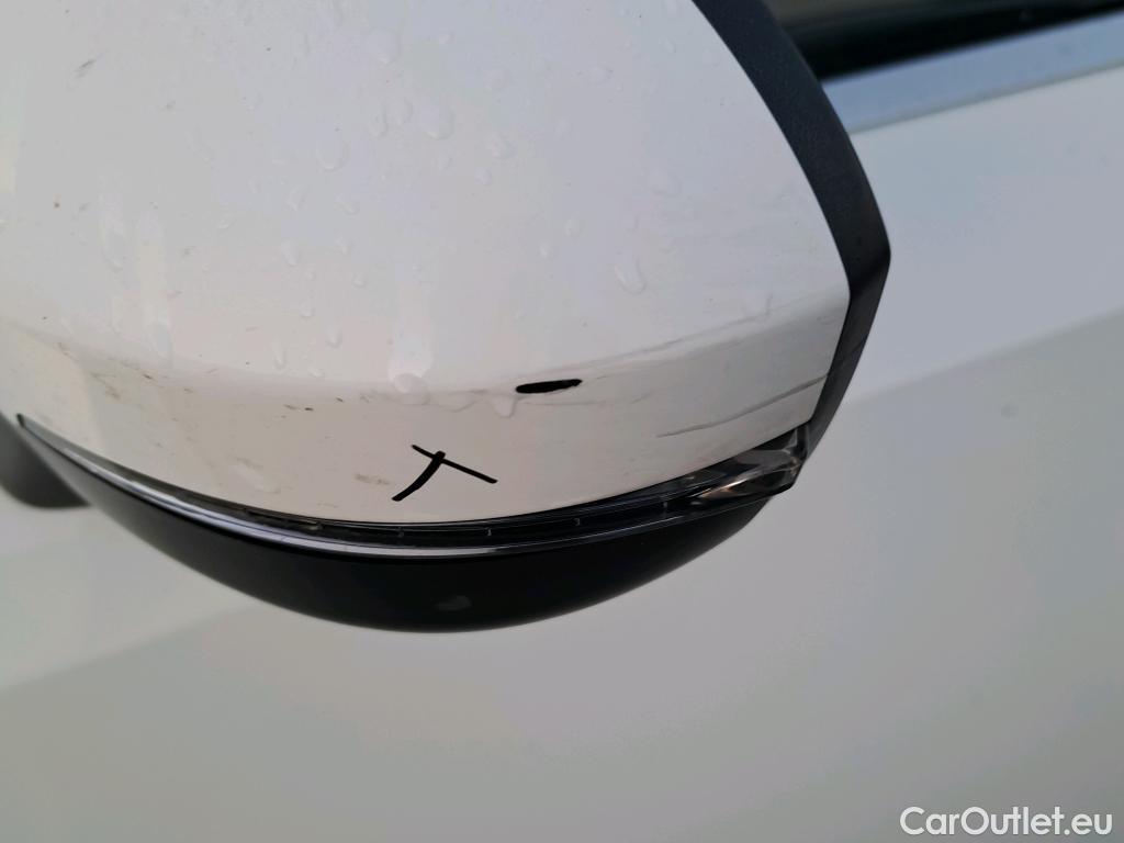  Nissan  Qashqai NISSAN  / 2021 / 5P / todoterreno DIG-T 103kW (140CV) mHEV 4x2 Acenta #22