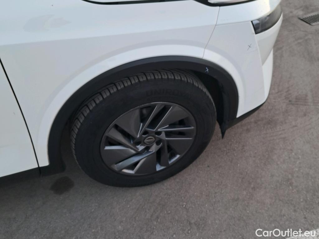  Nissan  Qashqai NISSAN  / 2021 / 5P / todoterreno DIG-T 103kW (140CV) mHEV 4x2 Acenta #25