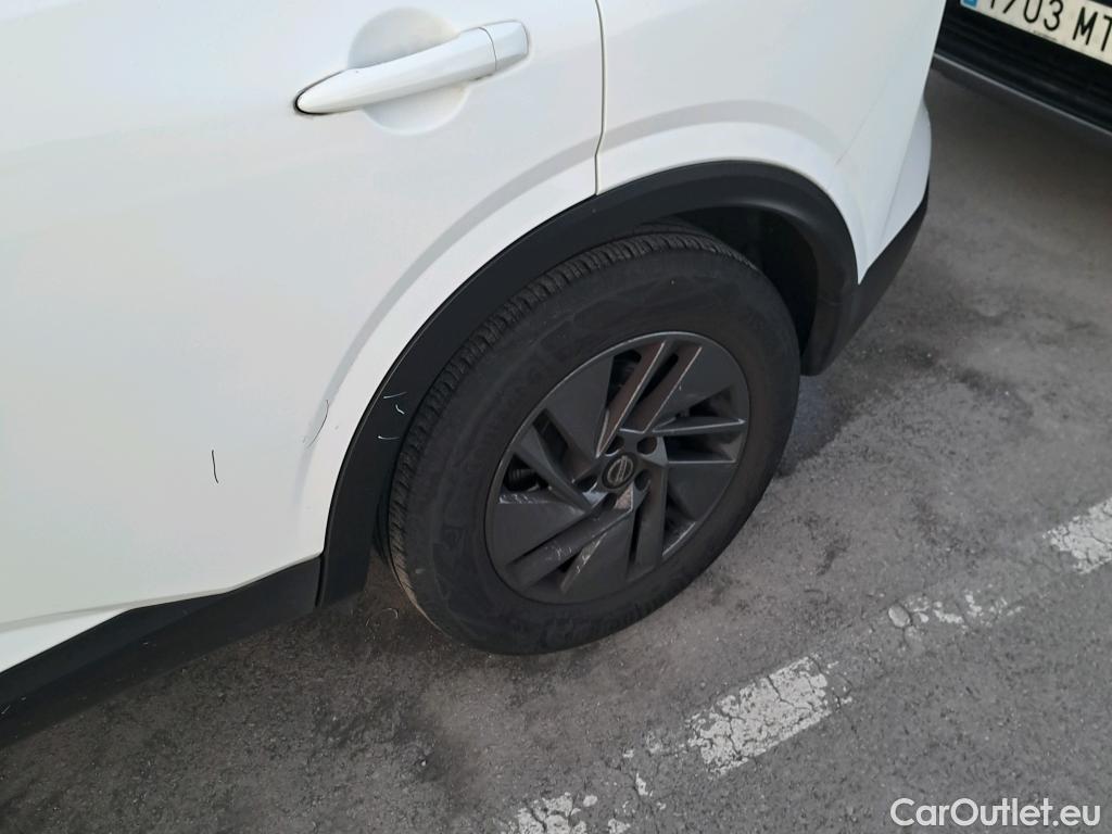  Nissan  Qashqai NISSAN  / 2021 / 5P / todoterreno DIG-T 103kW (140CV) mHEV 4x2 Acenta #23