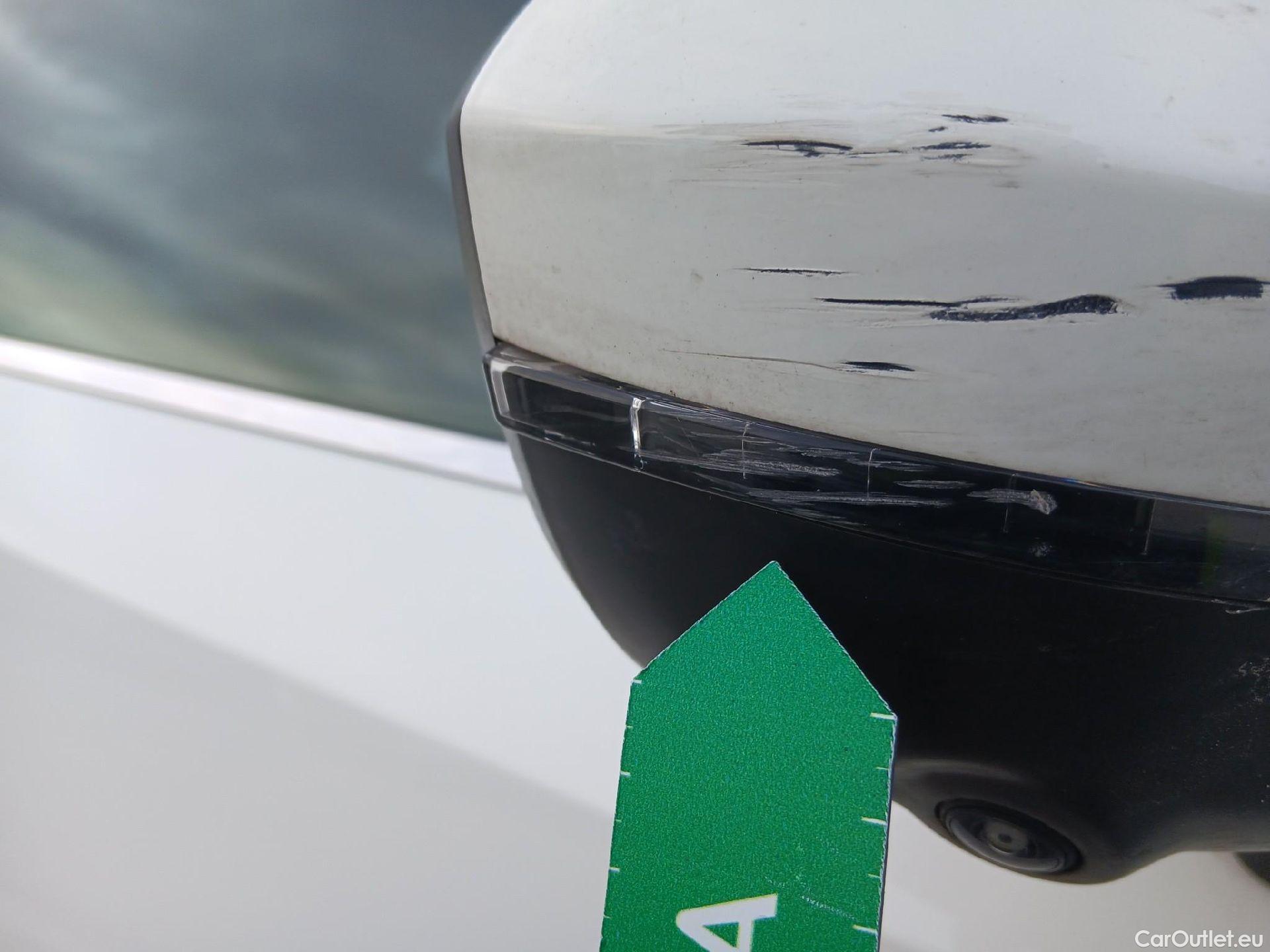  Nissan  Qashqai NISSAN  / 2021 / 5P / todoterreno DIG-T 116kW mHEV Xtronic Tekna #23