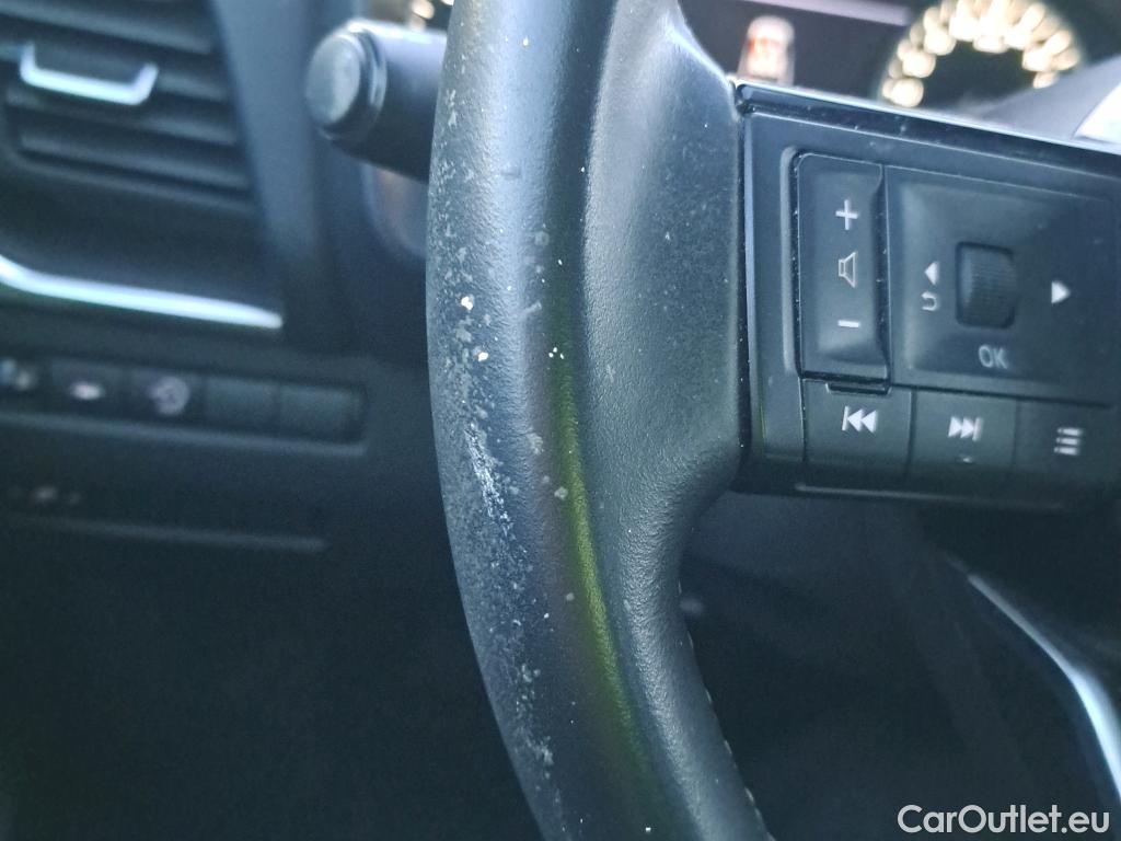  Nissan  Qashqai NISSAN  / 2021 / 5P / todoterreno DIG-T 103kW (140CV) mHEV 4x2 Acenta #11