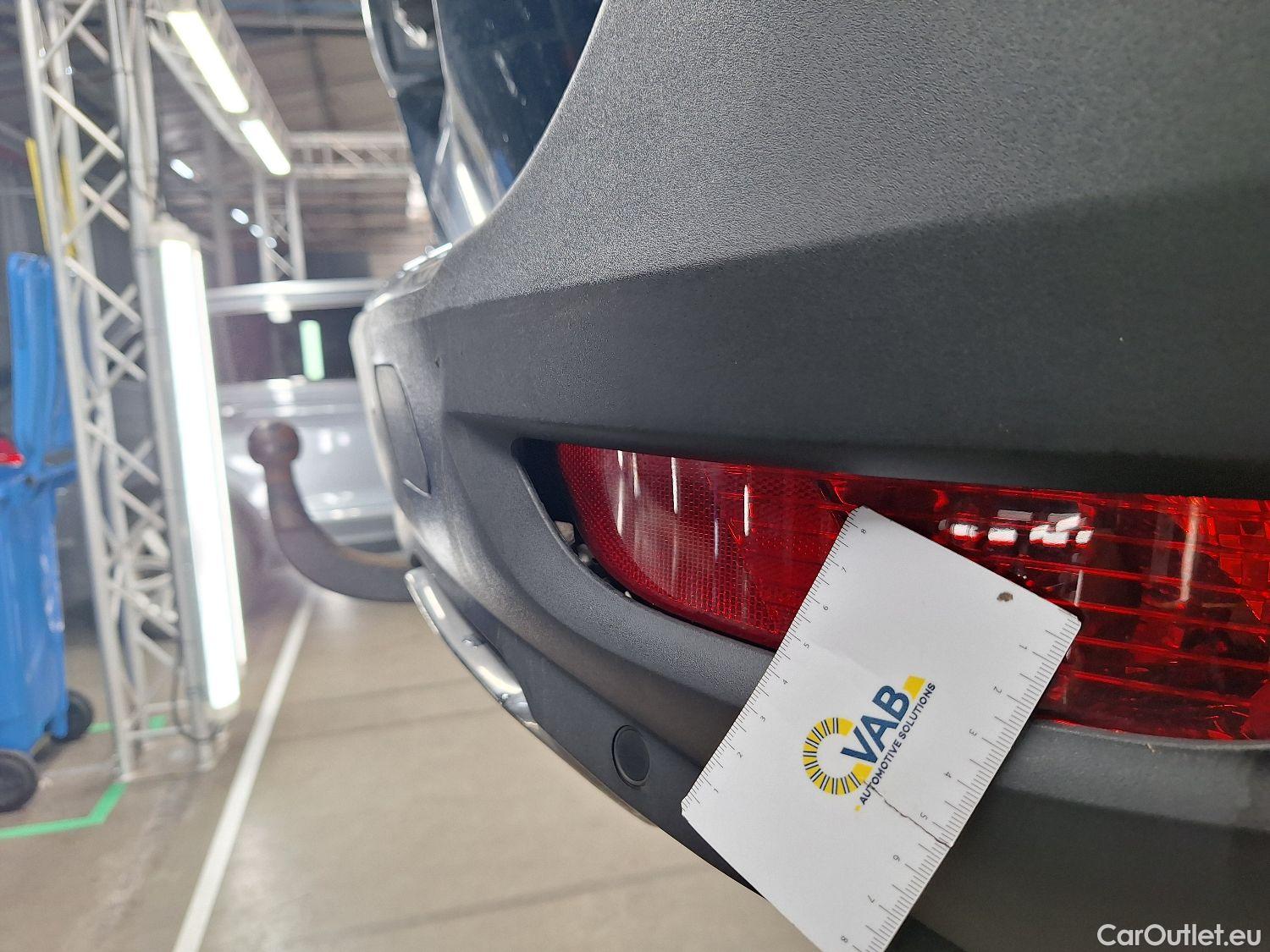  Peugeot  5008 Peugeot,  FL'20, Peugeot  1.2 PureTech 96kW S&S EAT8 GT Pack 5d #9