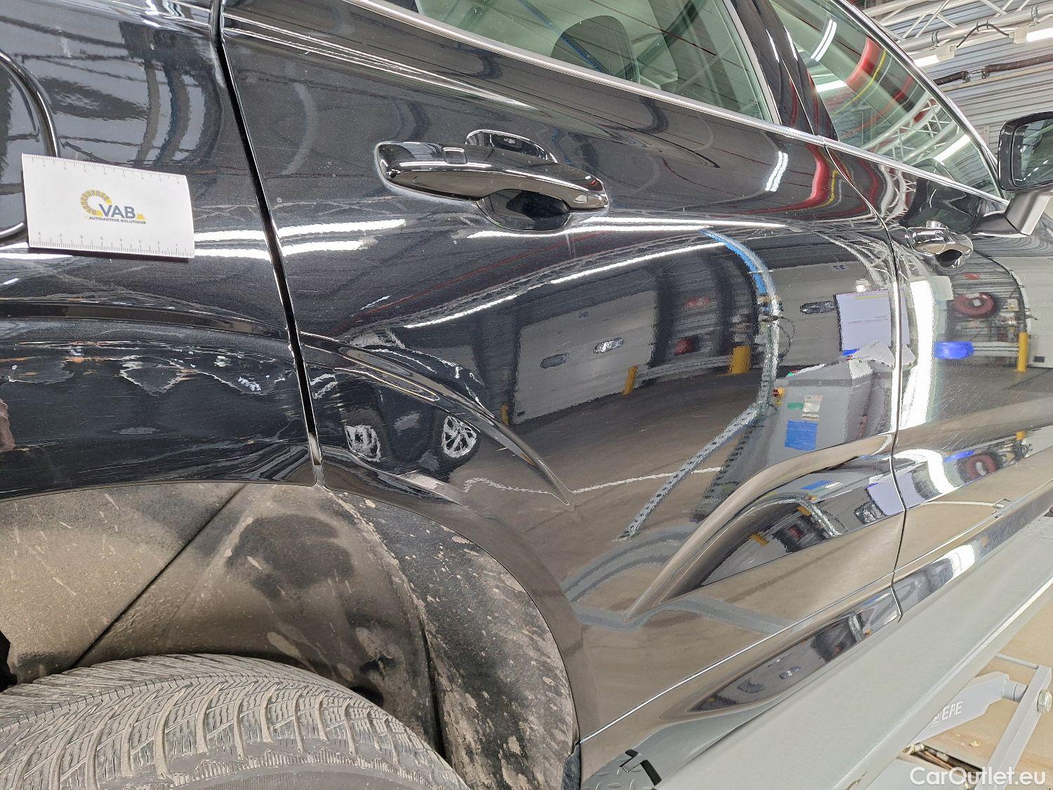  Volvo  XC60 Volvo,  FL'21, Volvo  B4 P Geartronic Momentum Pro 5d #9