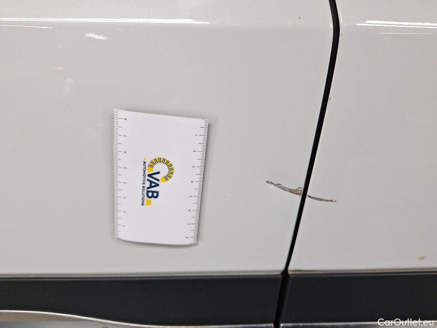  Mercedes  GLA Mercedes,  '20, Mercedes-Benz   250e Business Solution 5d #8