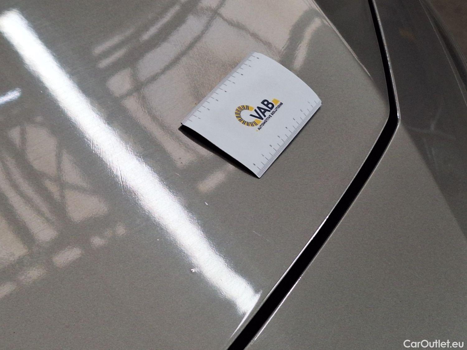  Mercedes  A-Klasse Mercedes, A-Class '18, Mercedes-Benz  A 180 d Aut. 5d #47